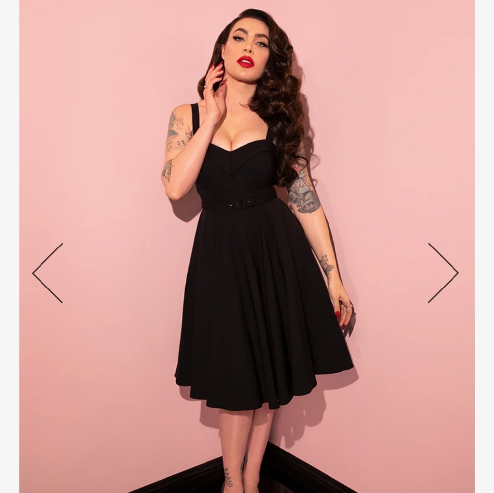 NWOT Vixen Maneater Swing Dress